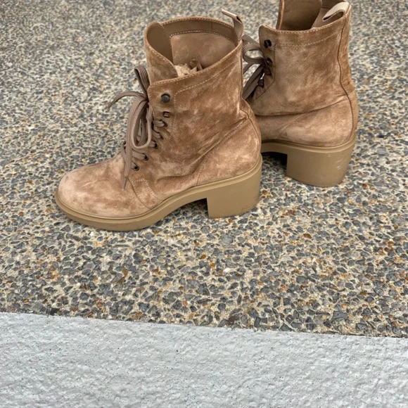 Gianvito Rossi Foster Camel Suede Ankle Boot 38.5 EU - Picture 5 of 13